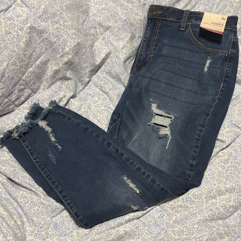 SO Dark Blue Ripped Ultimate Ankle Jeggins Jeans Size 17S/33W High Rise